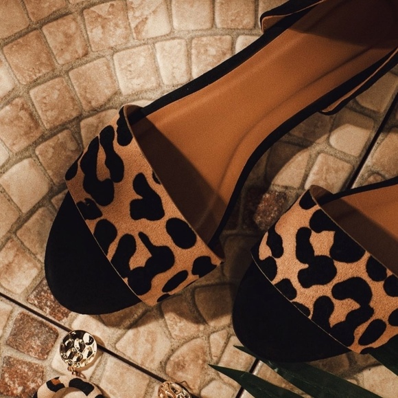 Qupid Shoes - VACAY-Flats/leopard